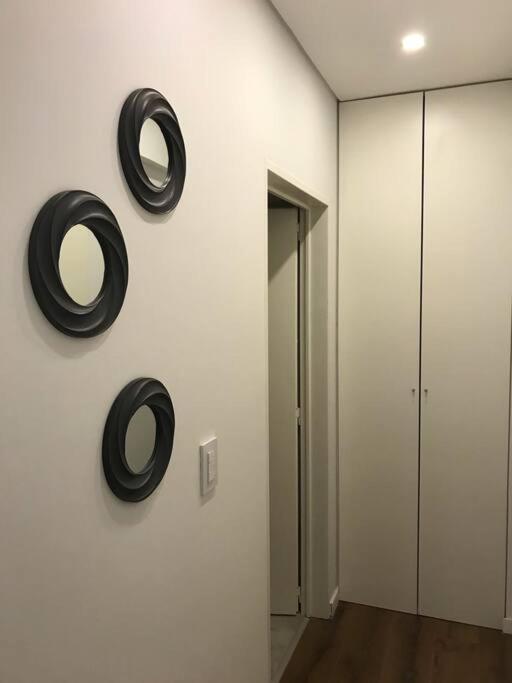 Suite In San Telmo Dormitorio En Suite Con Dos Banos Y Balcon A La Calle Buenos Aires Exteriér fotografie